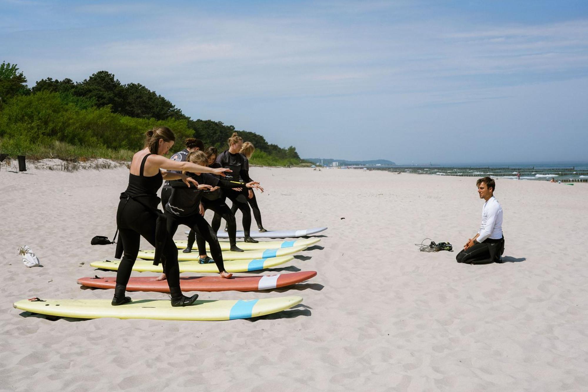 Pokoje Surf People Albergue Władysławowo Exterior foto